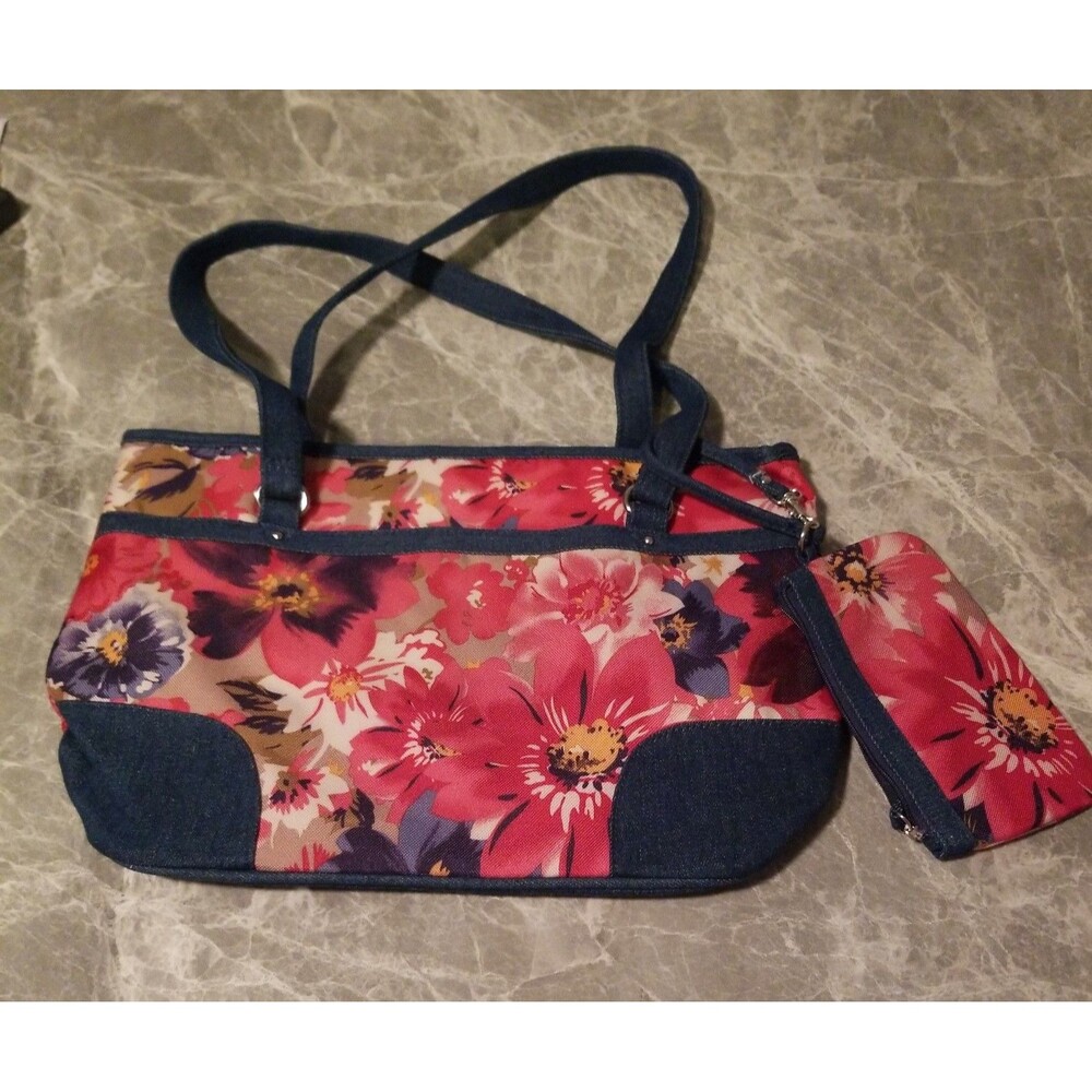 Colorful shoulder bag from Avon like new